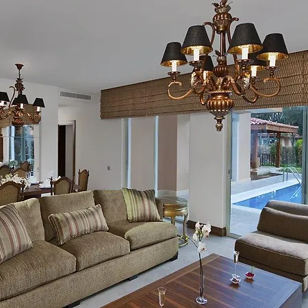 Akka Villa *